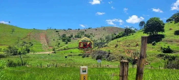 Chácara com 2 dormitórios à venda, 23000 m² por R$ 397.000,00 - Campo Grande - Jacareí/SP