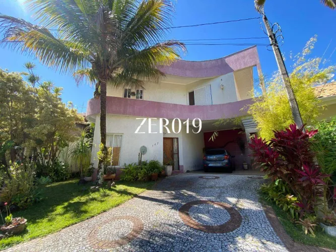 Casa à venda no Condomínio Chácara Prado 200 m² de construção