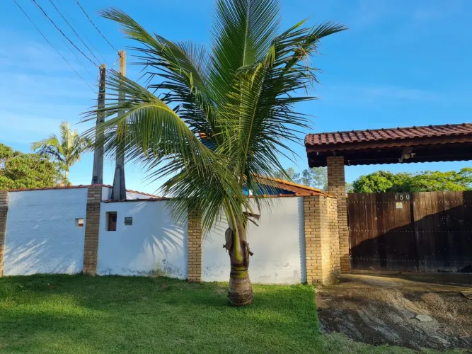 Aluga-se chácara para temporada  