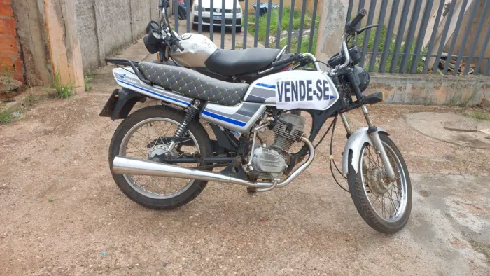 Vende rápido pra quem precisa de uma Motinha atrasada pra trabalhar