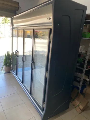 ? VENDO GELADEIRA EXPOSITORA GELOPAR - 4 PORTAS | GEVT-4PPR