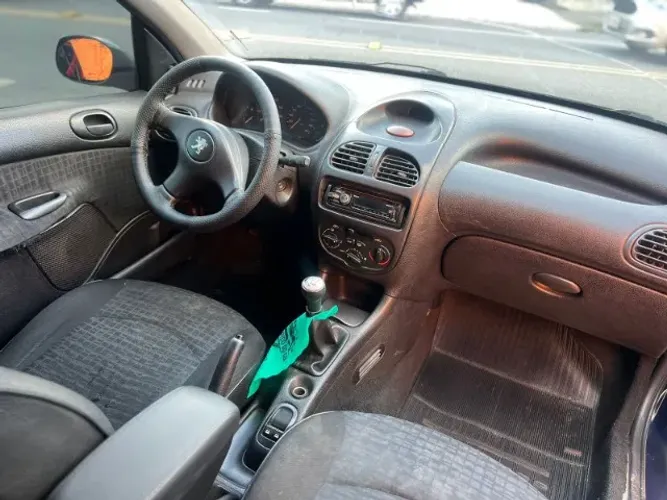 Peugeot 206 Selection/ Sensation 1.0 16V 5P 2001