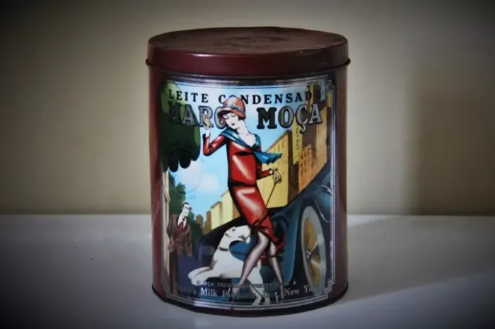 Lata Leite Moça Nestle - Grande Premio Centenário Rio de Janeiro - Ano 1922