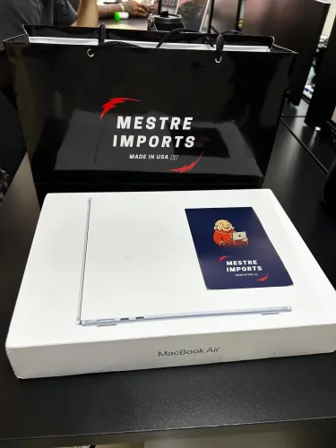 MACBOOK AIR M5 ( 16 DE RAM) 512 GB 13POL - NOVO LOJA FÍSICA ATÉ 21 VEZES + KIT DE CAPAS 