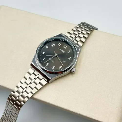 Relógio Casio Y678