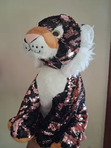 Tigre Pelúcia em paetê BR Machine 