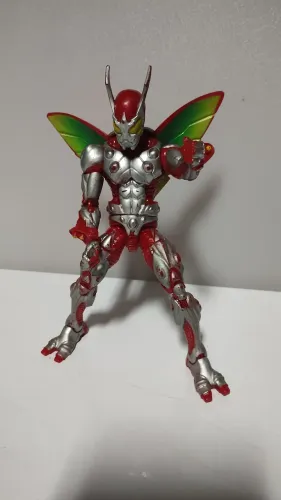 Action Figure Besouro Mutante
