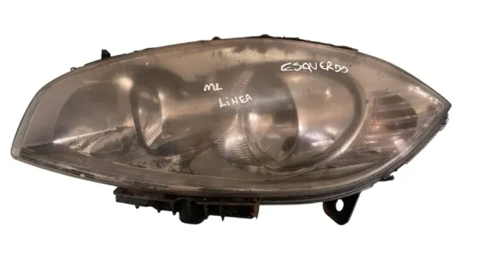 Farol Esquerdo Fiat Linea 2010 Detalhe Esquerdo/motorista