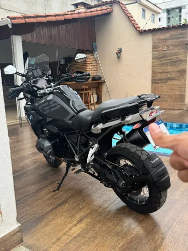 Vendo GS Trio black 2021 garantia da BMW até abril 2026!