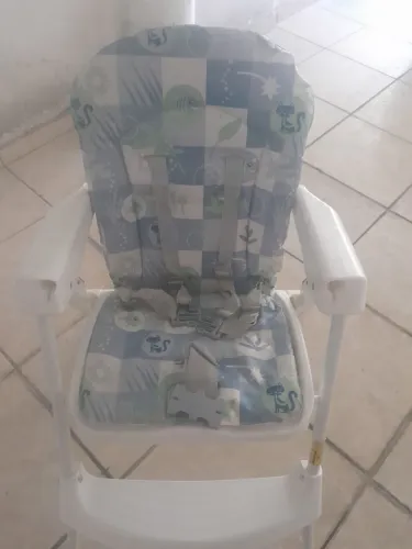 Cadeira de alimentação bebê
