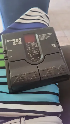 Zoom 505 GUITAR