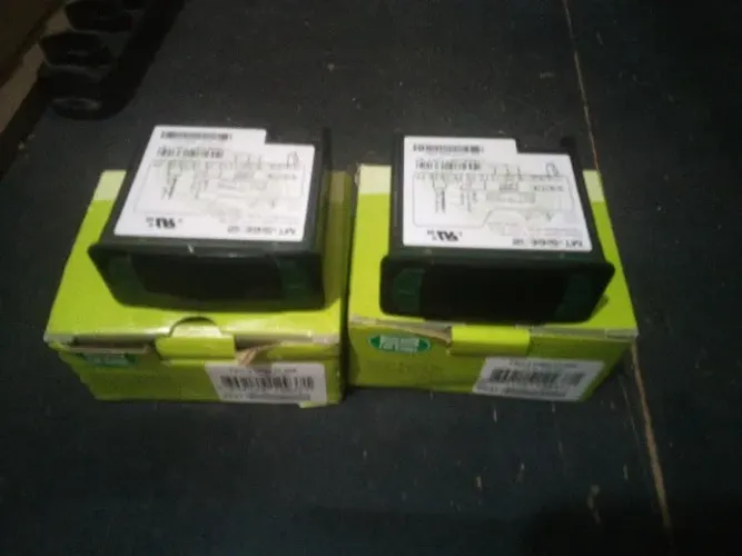 Controlador de temperatura mt 516e