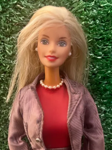 Barbie Working Woman 1999