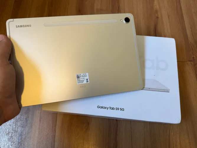Galaxy tab S9 5G 12GB 256GB