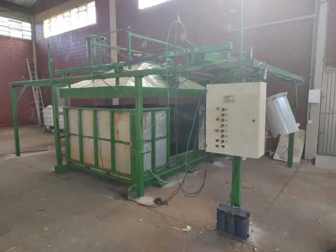 Espumação PU industrial 