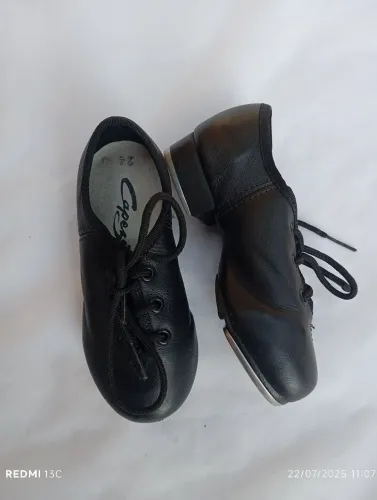 Sapato infantil de sapateado