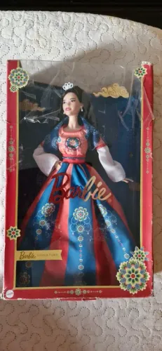 Boneca Barbie Signature Colecionável