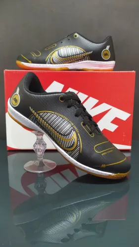 Chuteira Futsal