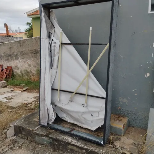 Estrutura Metálica com Lona
