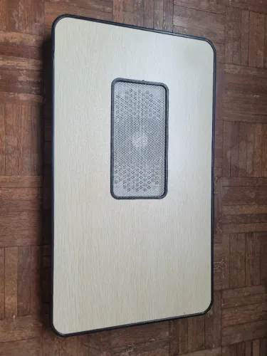 Mesa de Notebook Dobrável Com Cooler (52cm x 30cm)