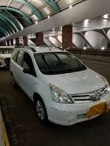 Nissan Livina Grand S 1.8 16V Flex Fuel Mec. 2013