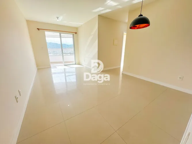 Apartamento no Bairro Pantanal, Florianópolis/SC