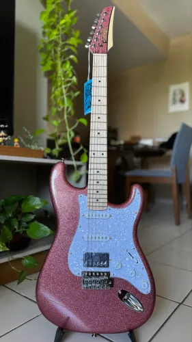 Guitarra Seizi Fun Rosé Gold