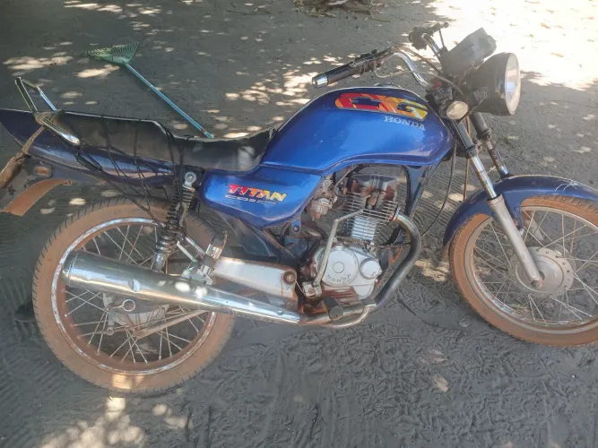 HONDA CG TITAN 125 VENDO OU TROCO
