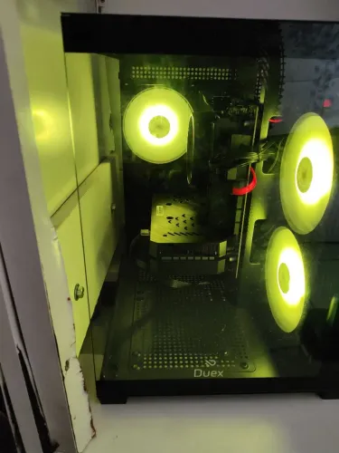 GARANTIA DA LOJA 6 MESES/PC GAMER E PERIFÉRICOS MAIS UM MOUSE DE BRIND