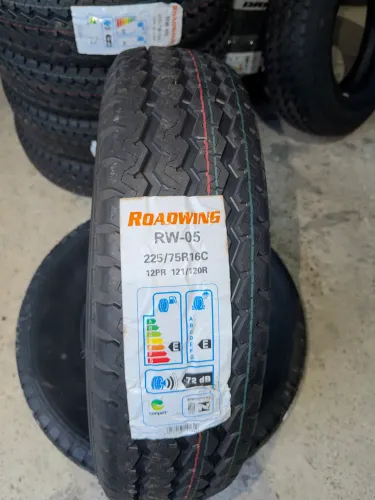 PNEU ROADWING 225/75R16C