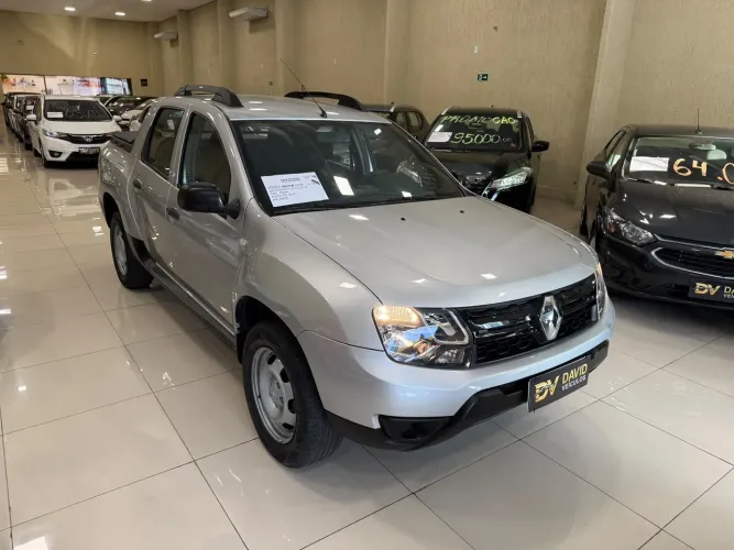Renault Duster Oroch Exp. 1.6 Hi-flex 16V Mec. 2018