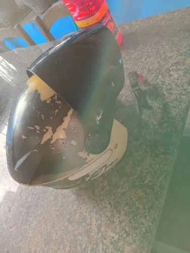 Vende-se Capacete