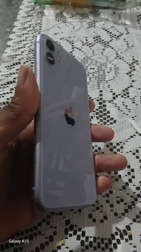Iphone 11 128 gb tudo funcionando, acompanha carregador e um capa! nota fiscal
