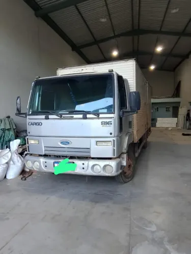 Ford cargo 816s