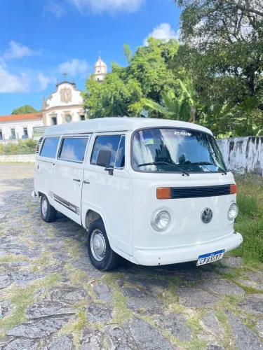 Volkswagen Kombi Lotação 1.6 MPI 1999