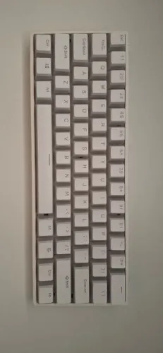 (USADO) SKYLOONG GK61 + brinde - Teclado Mecânico Óptico 