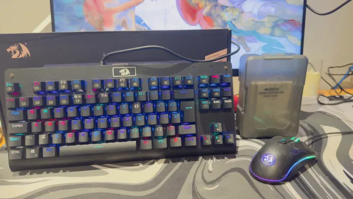 Kit teclado + mouse gamer Redragon | USADO