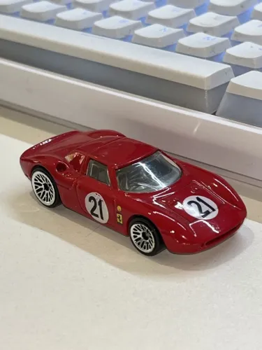 hot wheels ferrari 250 lm vermelha