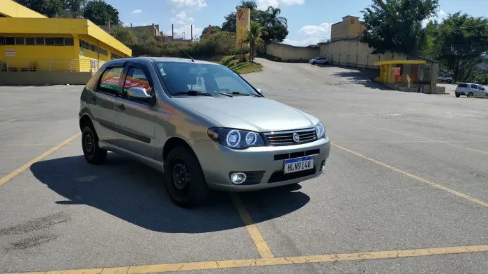 Fiat Palio 1.0 Economy Fire Flex 8V 4P 2011