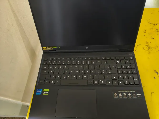 Notebook Acer Predator Helios Neo 16 RTX 4070 i7 - Defeito na Placa-Mãe