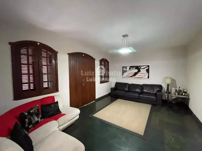 Casa para aluguel 6 quartos 4 suítes 3 vagas - São Bento