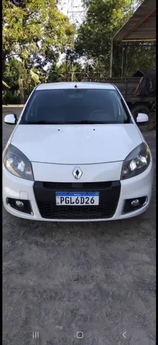 Renault Sandero Privilège Hi-flex 1.6 16V 5P AUT 2014