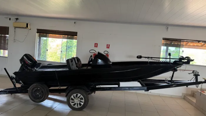 Lancha/barco
