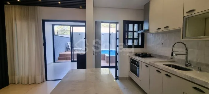 Casa a venda no condominio Bello Villagio em Vinhedo, interior de São Paulo.