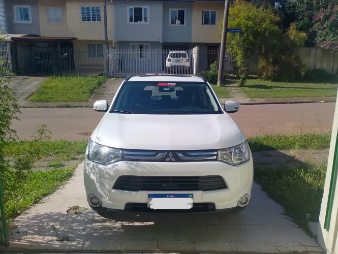 Mitsubishi Outlander 2.0 16V 160cv Aut. 2015