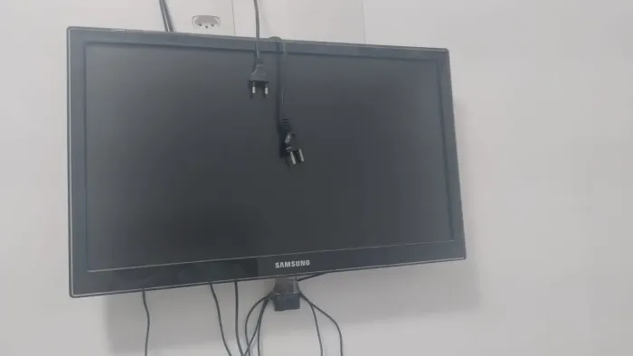 Televisão Samsung 24 polegadas