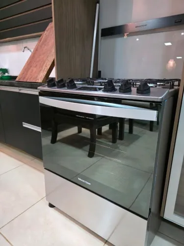 Vendo Fogão Bratemp C/Time muito Novo