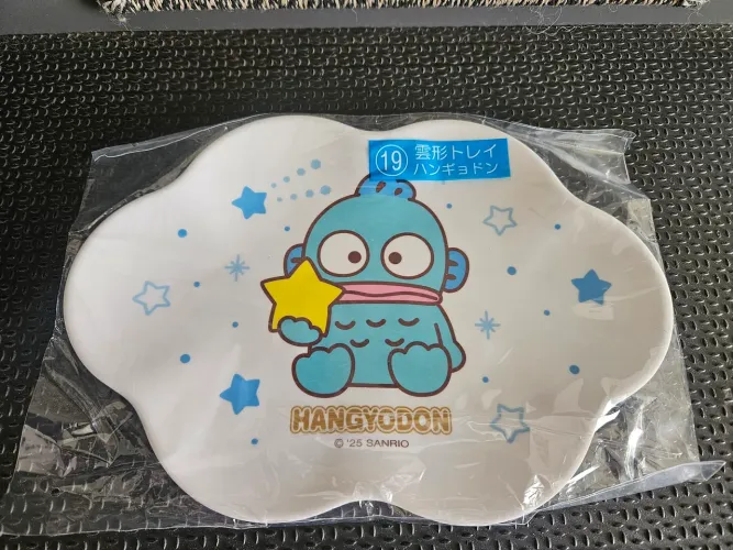 Prato plástico Sanrio Hangyodon