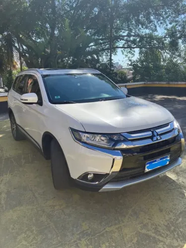 Mitsubishi Outlander Comfort 2.0 16V Aut. 2018