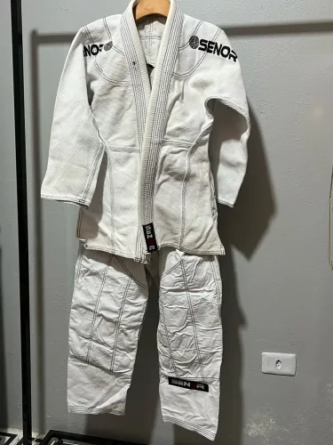 Kimono trançado branco com preto - Senor